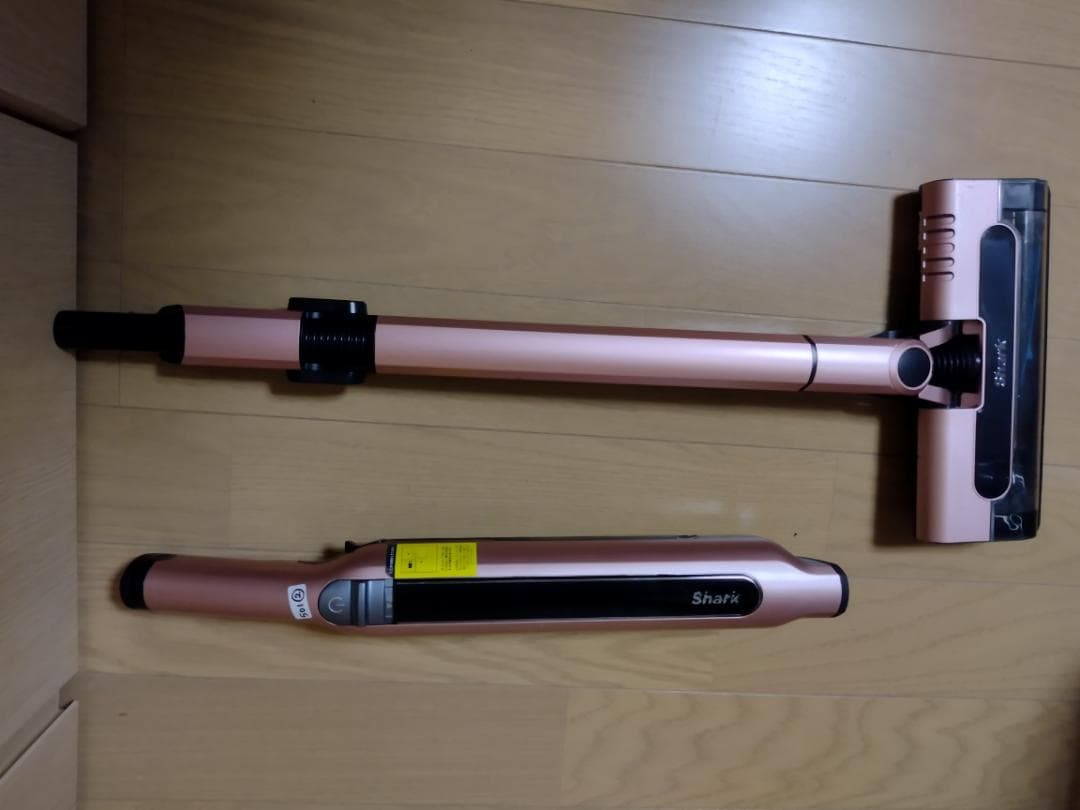 シャーク★コードレスクリーナー★CS501JRG★バッテリー新品と同等★2