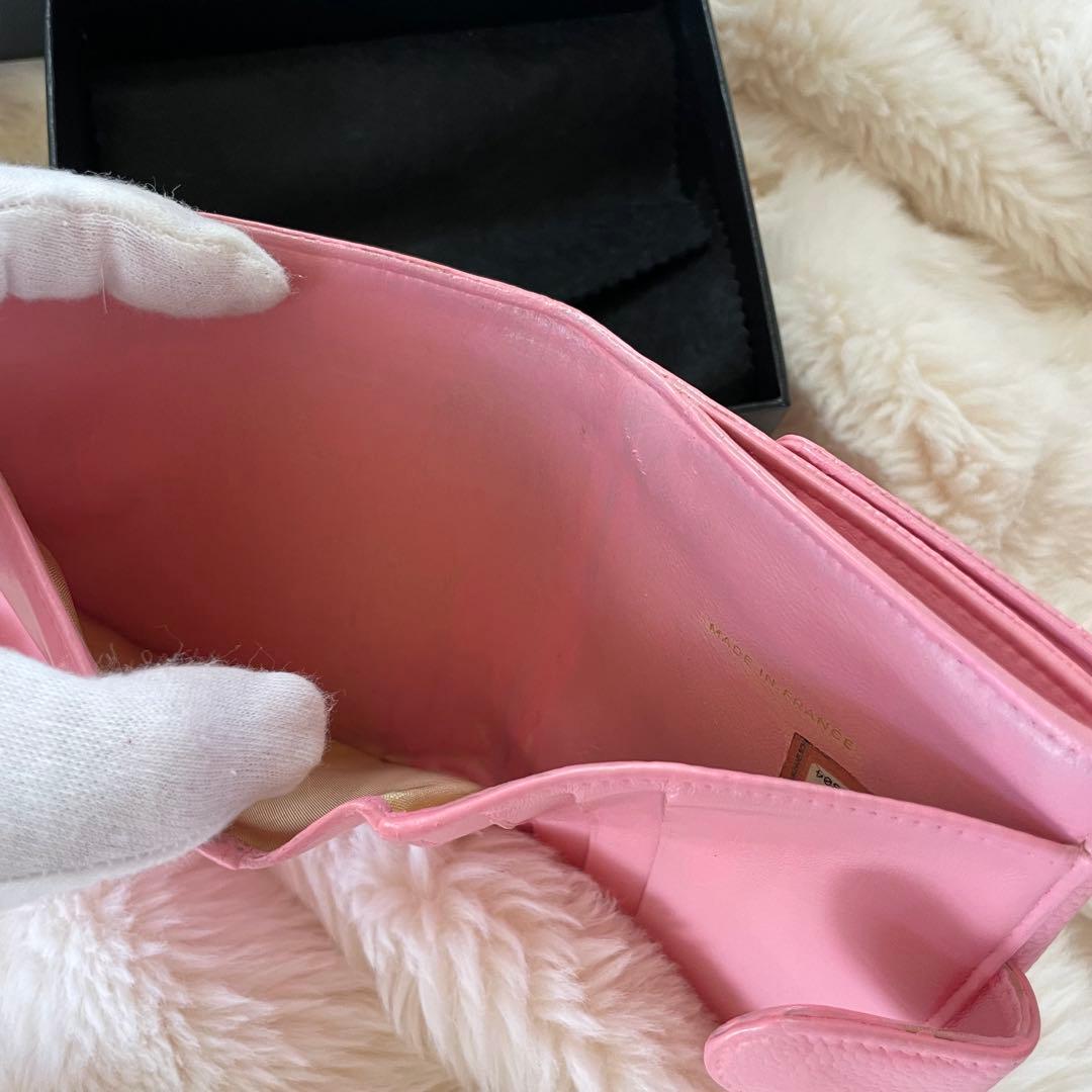 シャネル CHANEL 財布 二つ折りピンク キャビア ココマーク 正規品