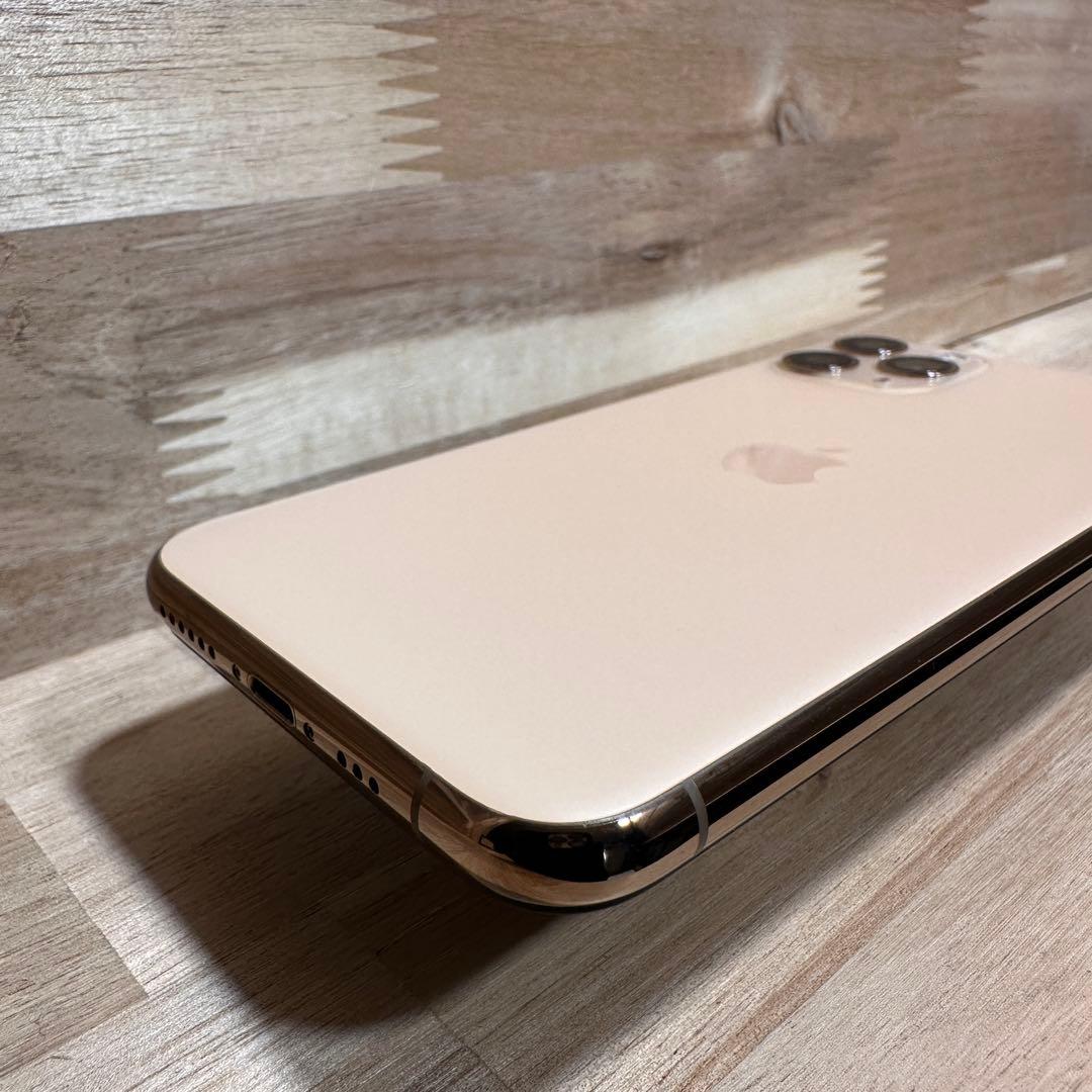【極美品】iPhone11Pro 本体 ゴールド 256GB SIMフリー