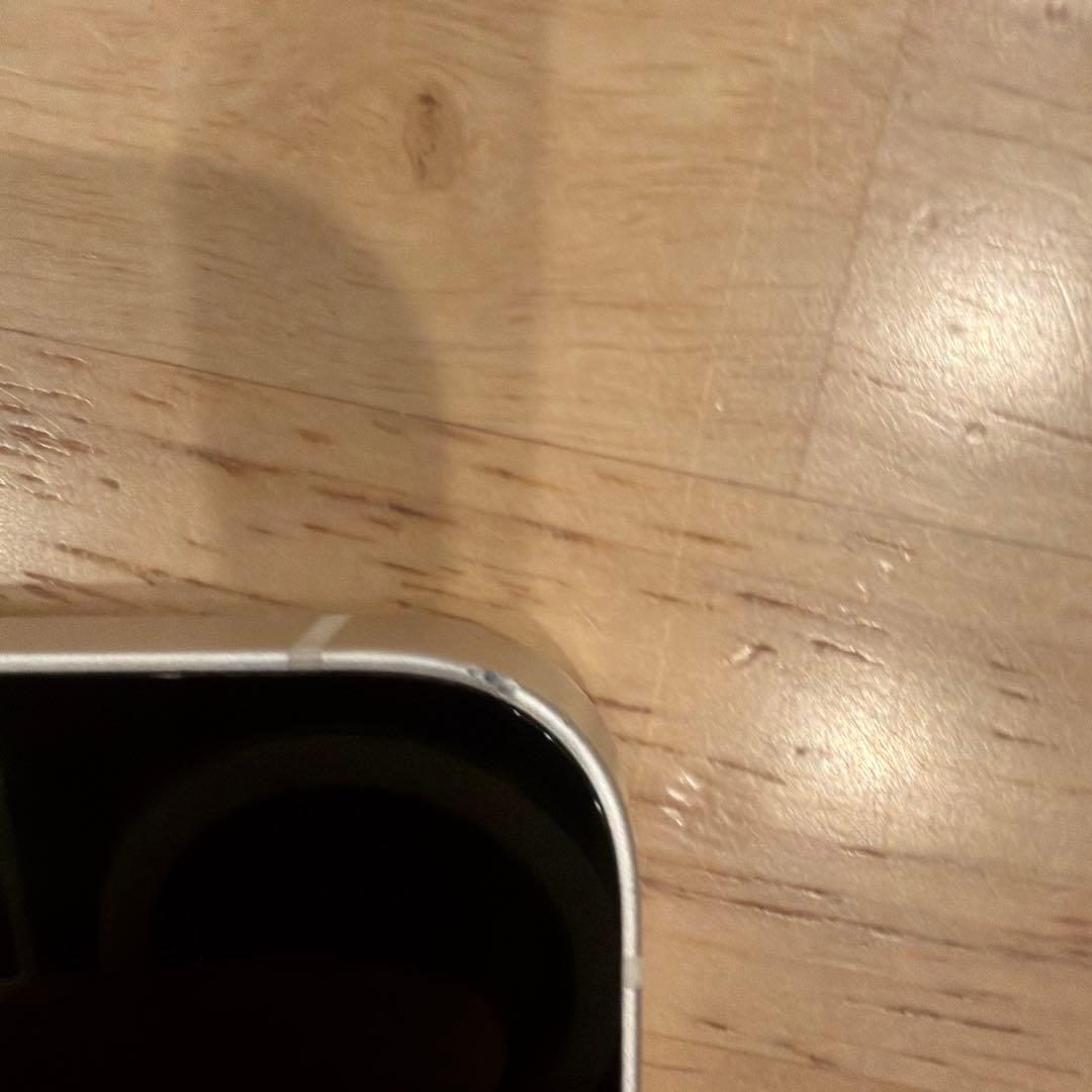 iPhone 13 本体　バッテリー80％ スターライト　128GB