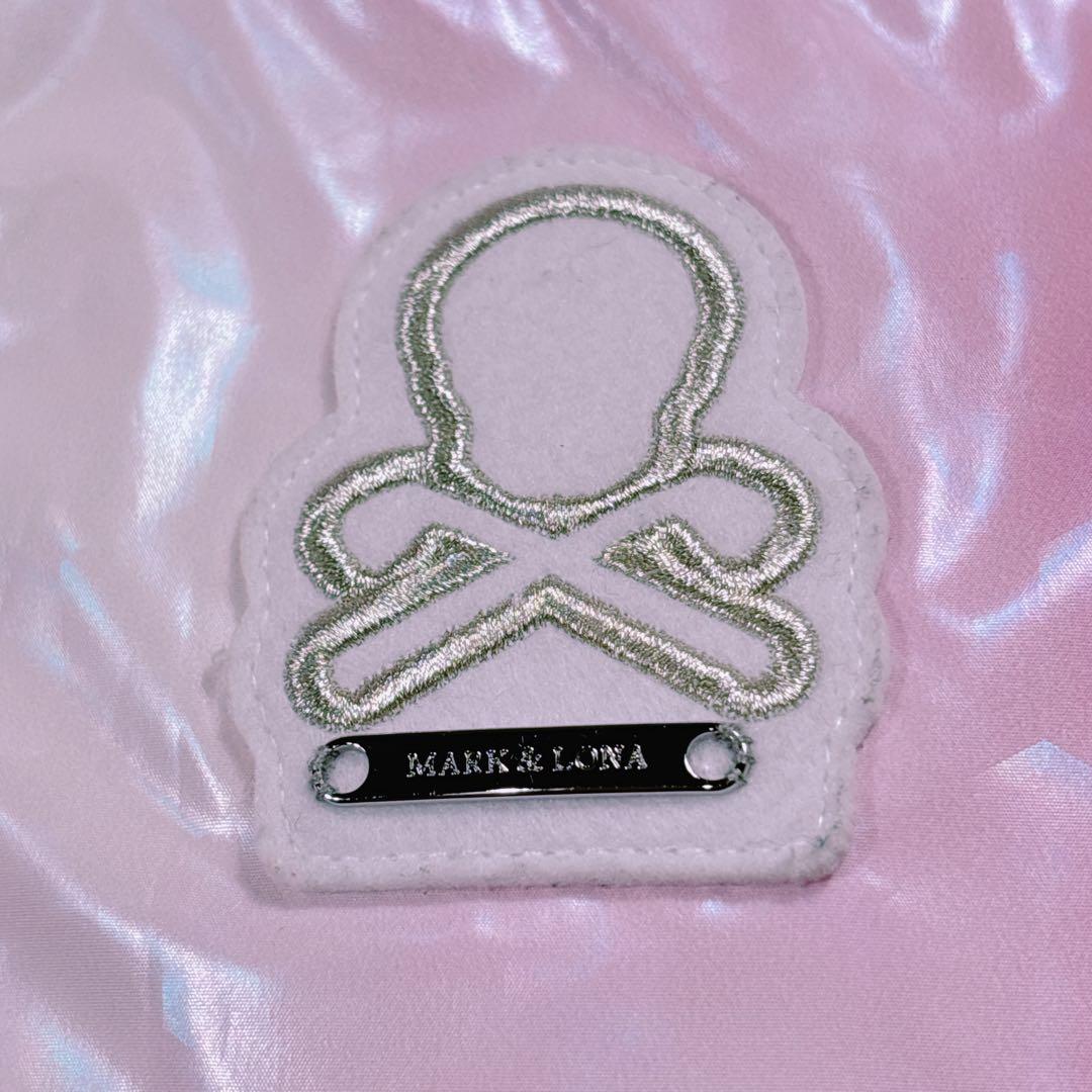 【サイズ36⭐️美品】マークアンドロナ　グラデーションホログラム中綿ベスト　ゴルフ