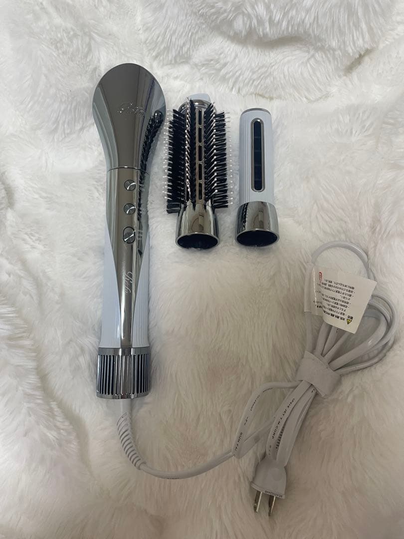 リファ　ドライヤー　リセッター