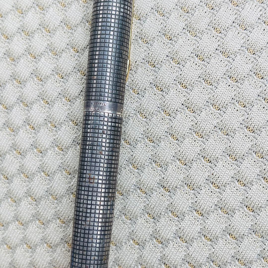 PARKERSTERLING CAP&BARRELU.S.A格子柄　14万年筆