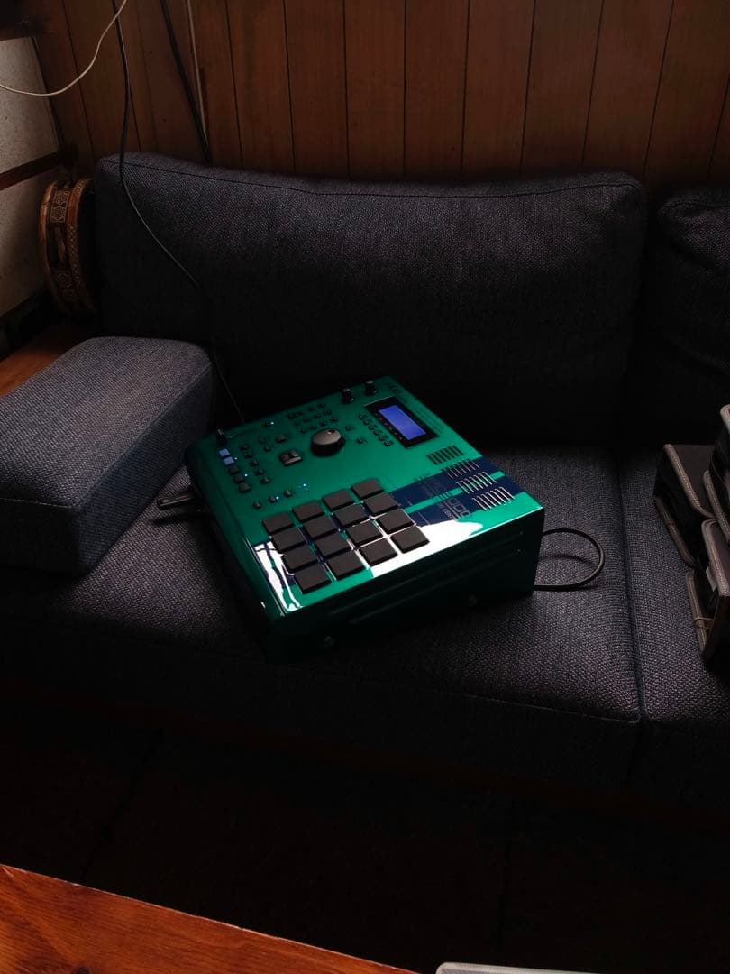 AKAI MPC2000 カスタムペイント フルリペア完動品LED交換 液晶新品