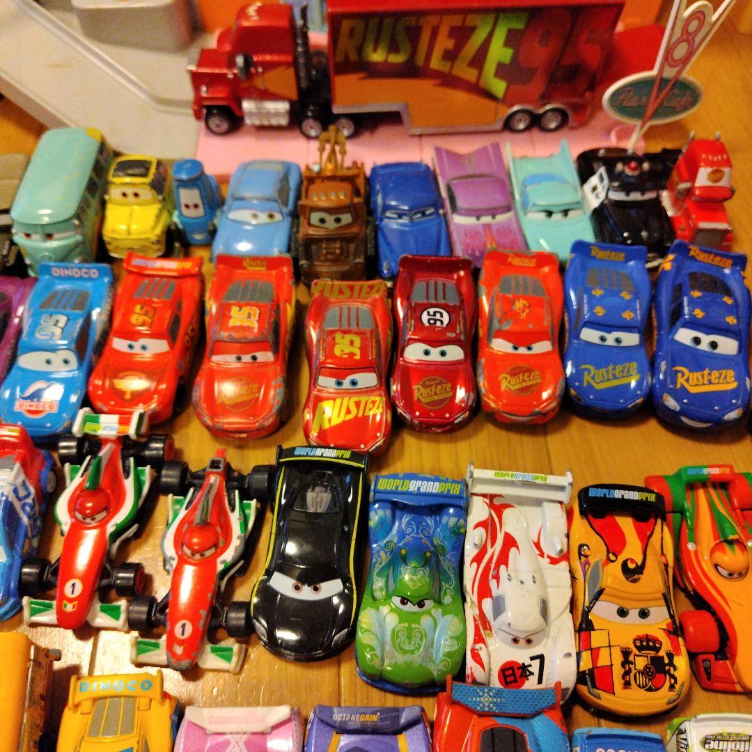 カーズ ディズニー トミカ等 セット47台 ラジエータースプリングス まとめ売り