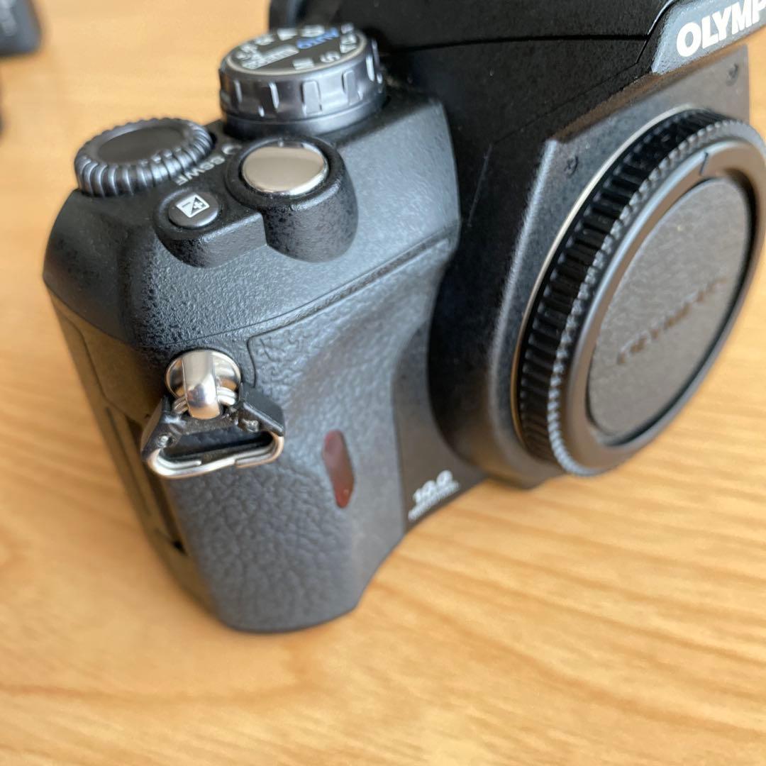 中古品　OLYMPUS E-410 デジタル一眼レフカメラ　レンズセット