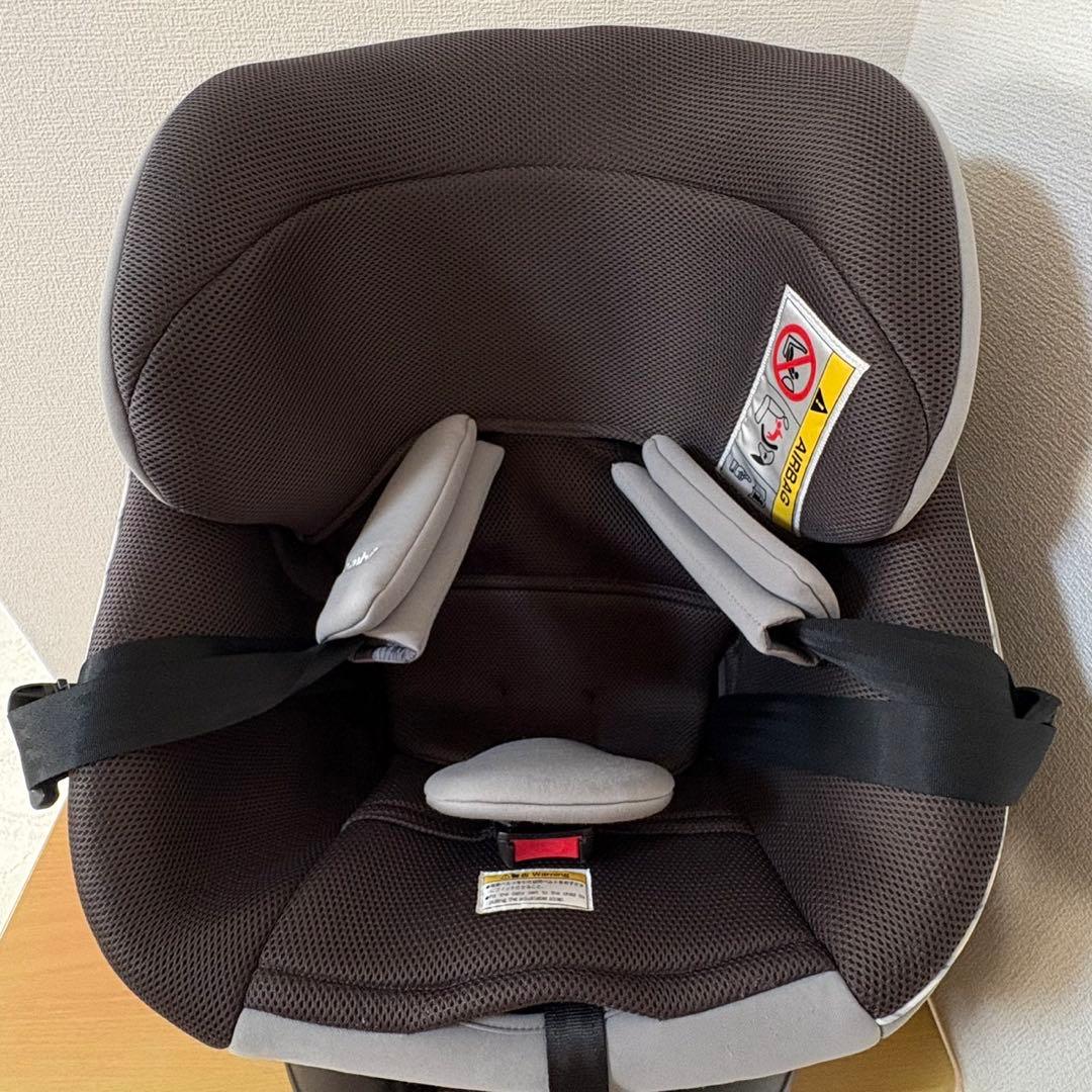 コンビ クルムーヴスマート エッグショックJN-550グレー シートベルト固定