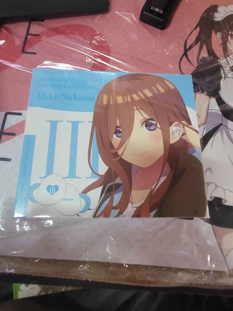 全姉妹5人分！ 五等分の花嫁∬ 完全ワイヤレスイヤホン