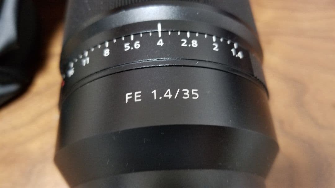SONYレンズ　SEL35F14Z