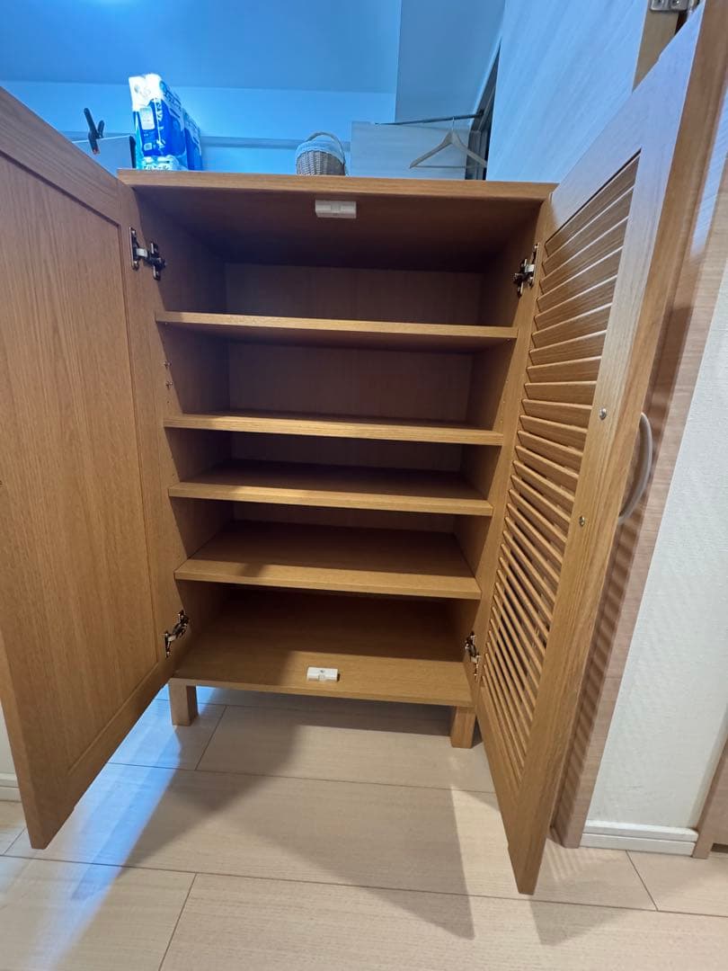 ニトリ木製シューズボックスミラー付②