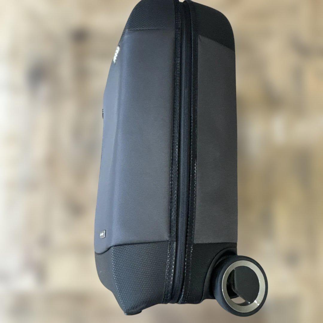 アウディ　サムソナイト　キャリーケース　AUDI正規品