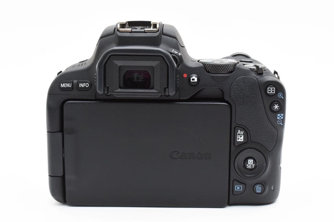 Canon EOS Kiss X9標準&望遠&単焦点トリプルレンズセット