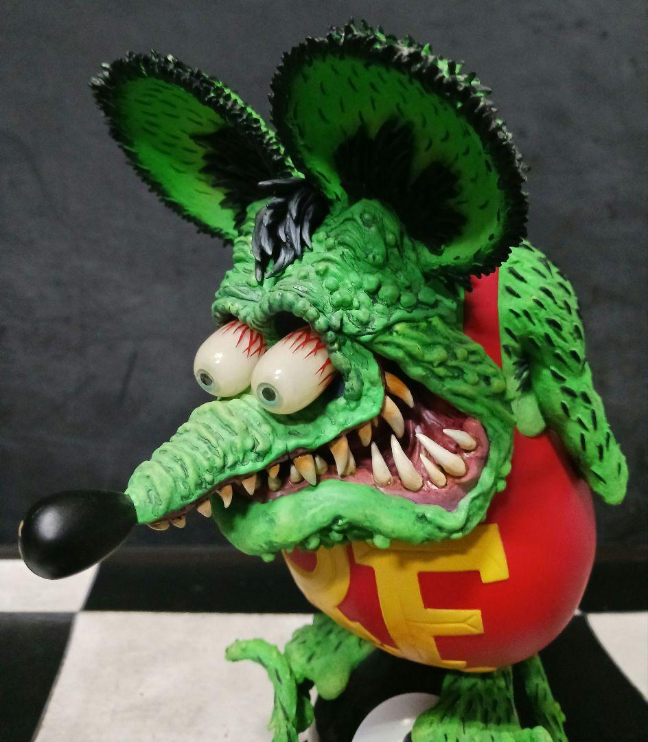 ホットロッドロウブロウRATFINK8ボールソフビ30cm