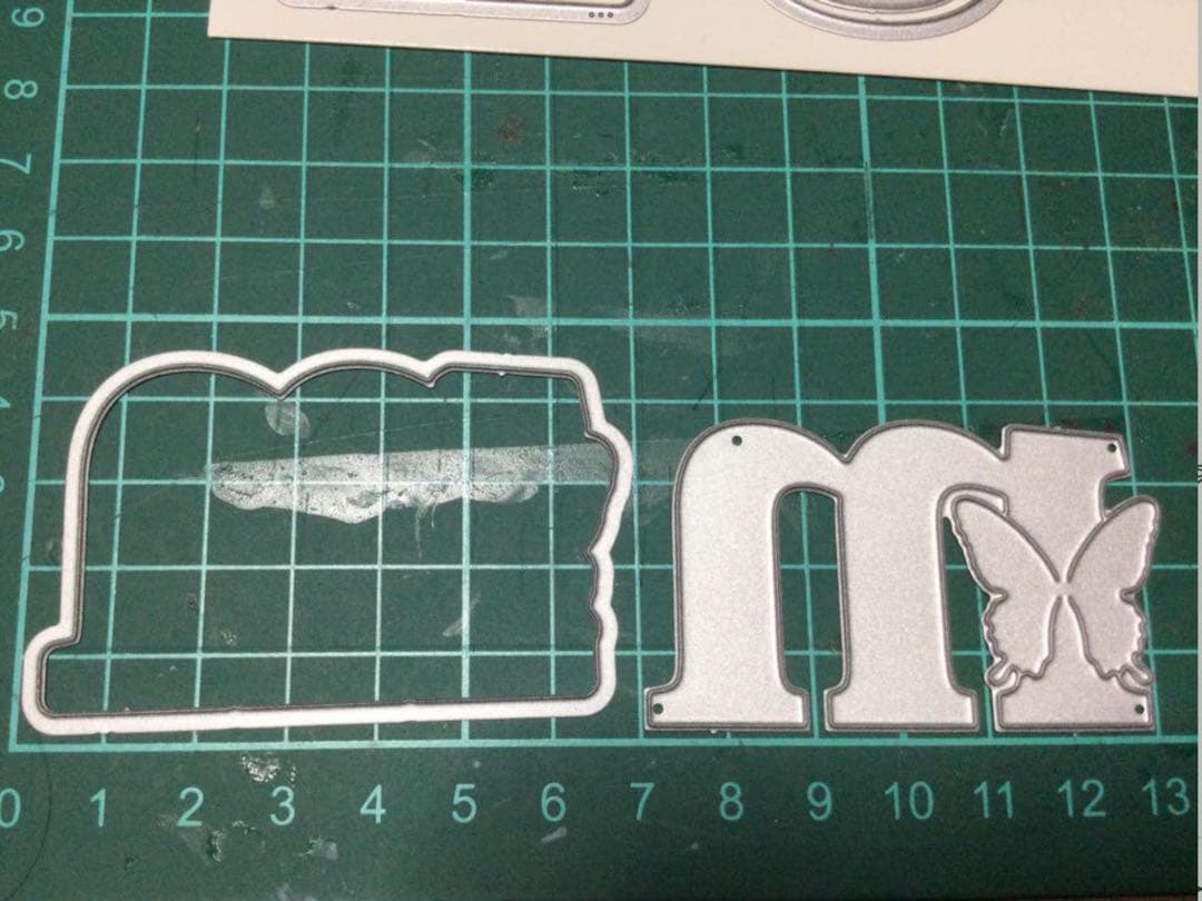 クラフターコンパニオン大/小文字C&9thBundledUpスタンプ&ダイセット