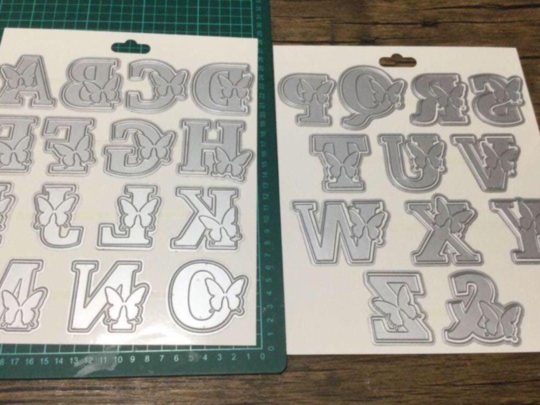 クラフターコンパニオン大/小文字C&9thBundledUpスタンプ&ダイセット