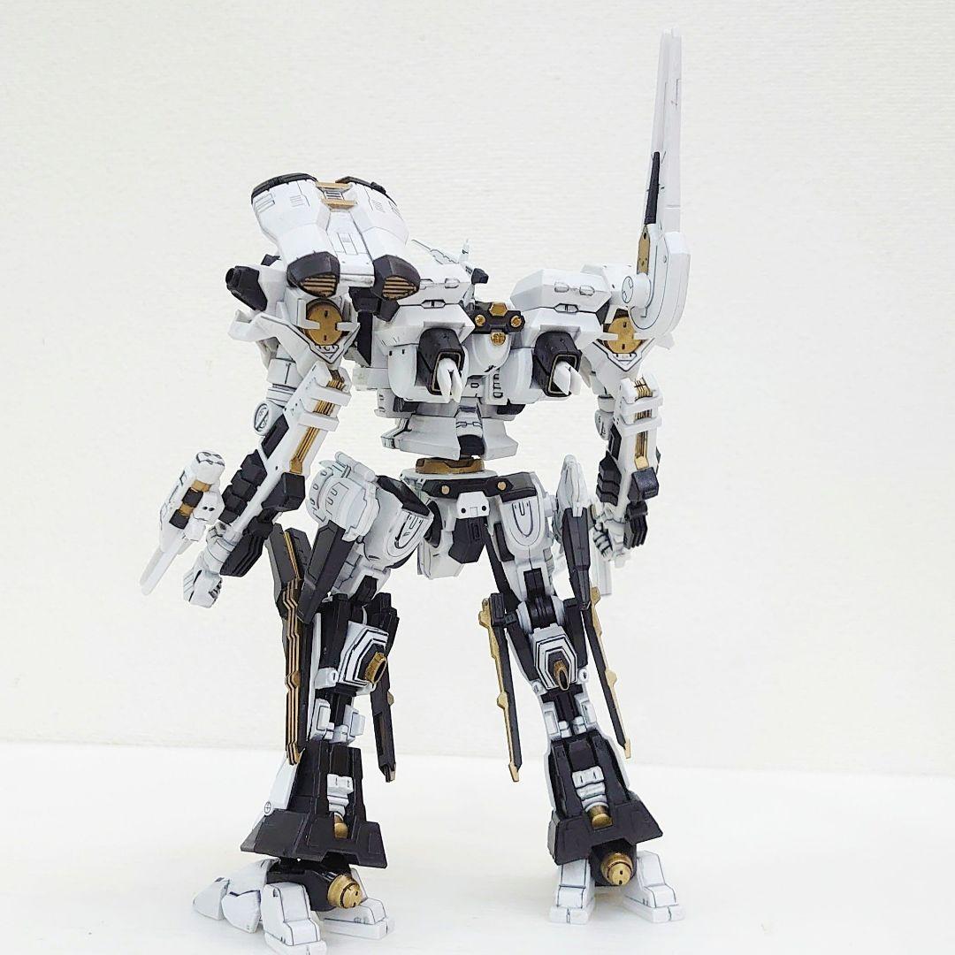 アーマードコア ローゼンタール CR-オーギル プラモデル 全塗装完成品