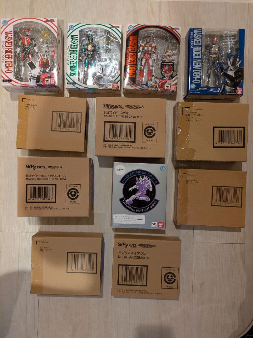 SHFiguarts 仮面ライダー フィギュア 150体武器エフェクト６種　新品