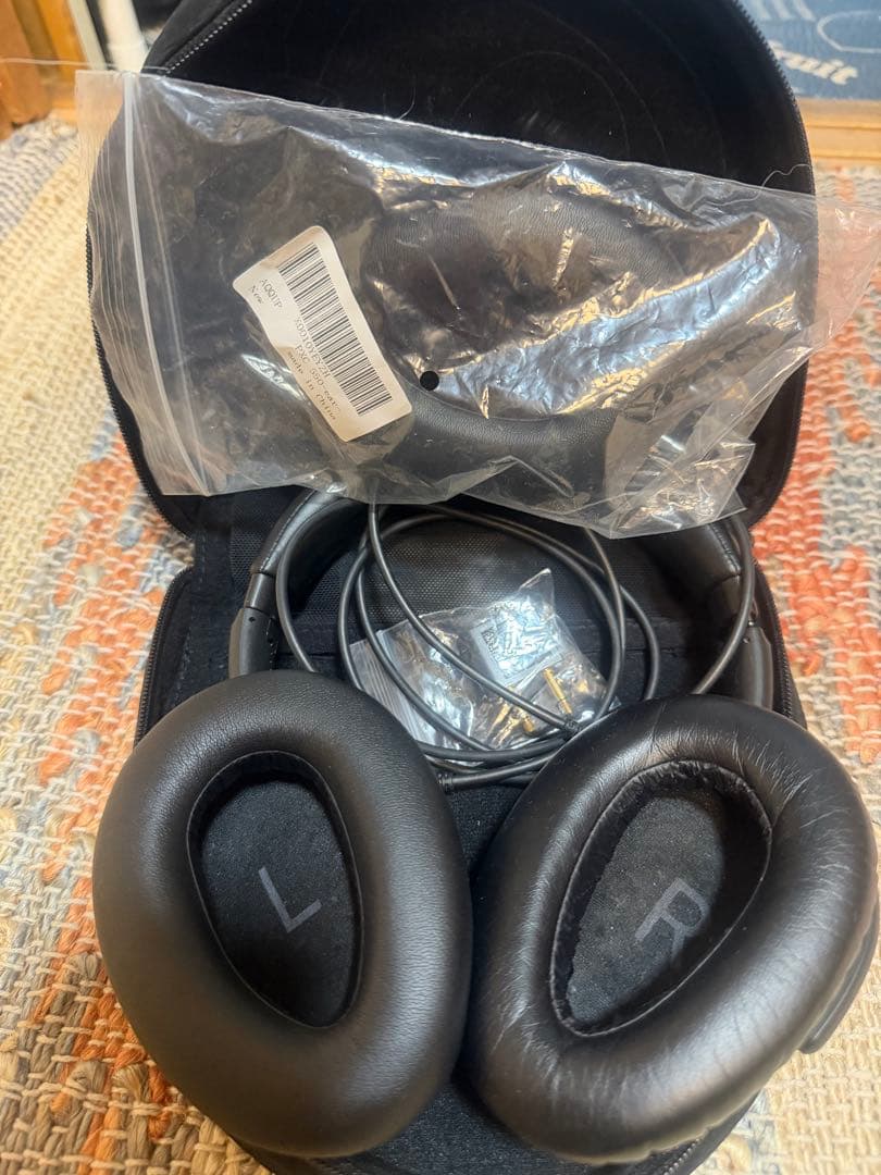 国内正規品・付属品完備　SENNHEISER PXC 550-II ワイヤレス