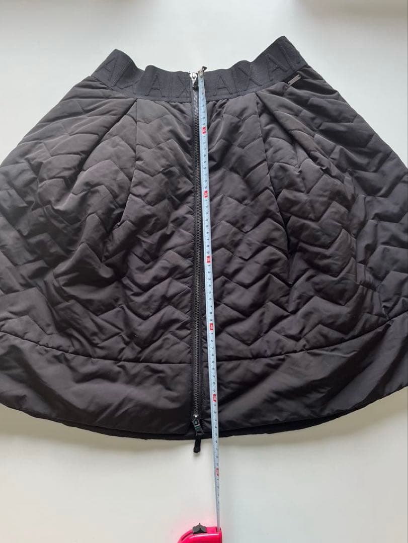 アルマーニエクスチェンジ黒 キルティングフレアスカート　ウエストゴム