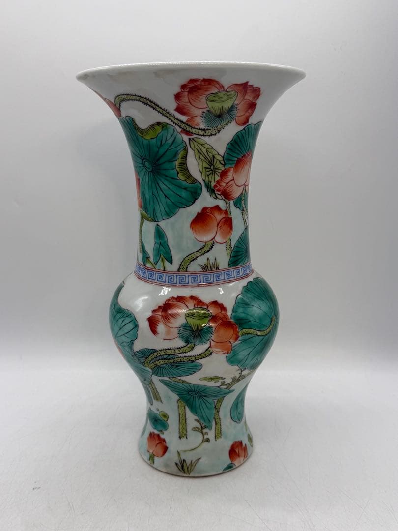 中国　色絵瓶　蓮　康熙年製銘　送料込み251127