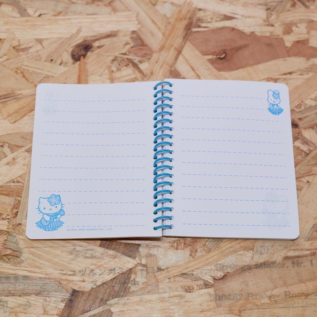 ハワイ限定　日焼けキティ　ぬいぐるみ　ネックストラップ　リングノート　セット