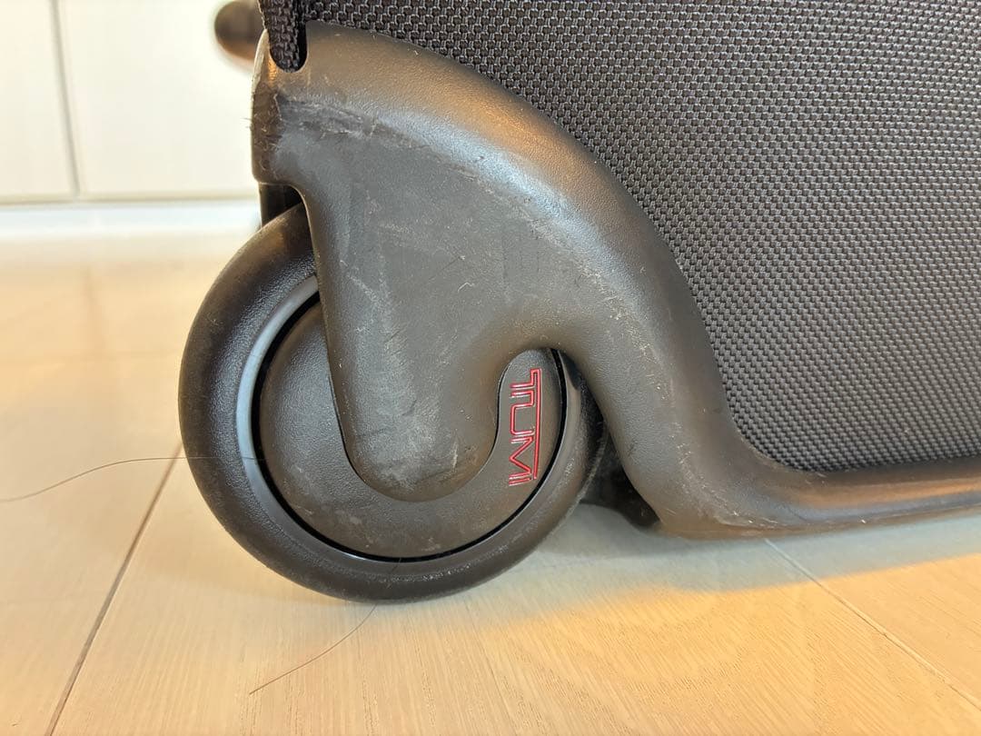 TUMI スーツケース 22020 DH ALPHA 機内持込可