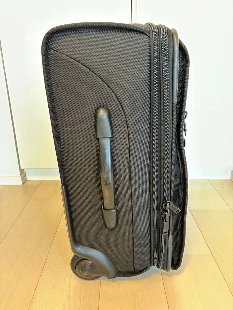 TUMI スーツケース 22020 DH ALPHA 機内持込可