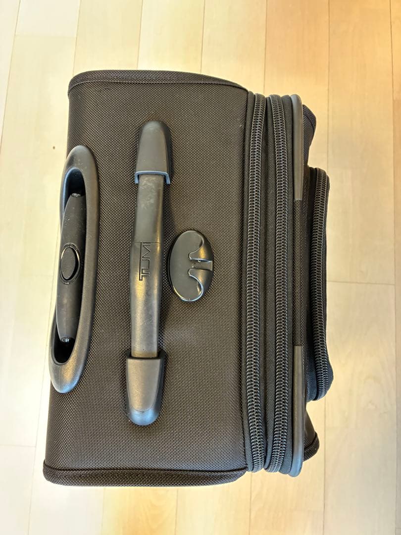 TUMI スーツケース 22020 DH ALPHA 機内持込可