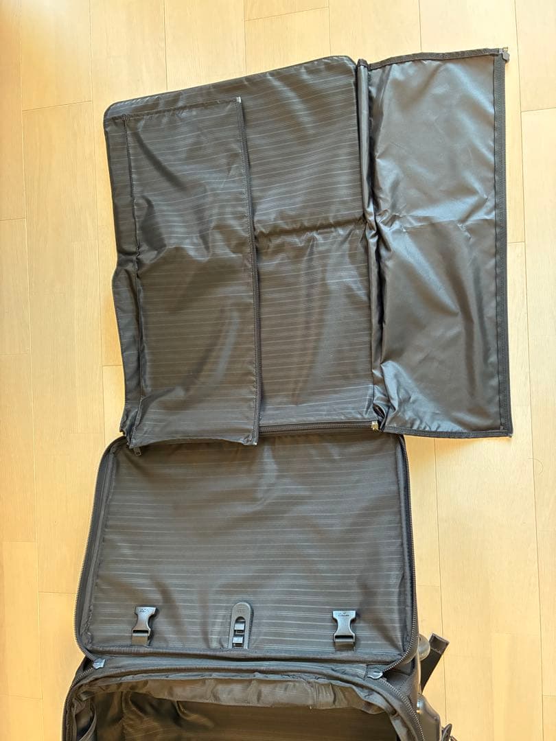 TUMI スーツケース 22020 DH ALPHA 機内持込可