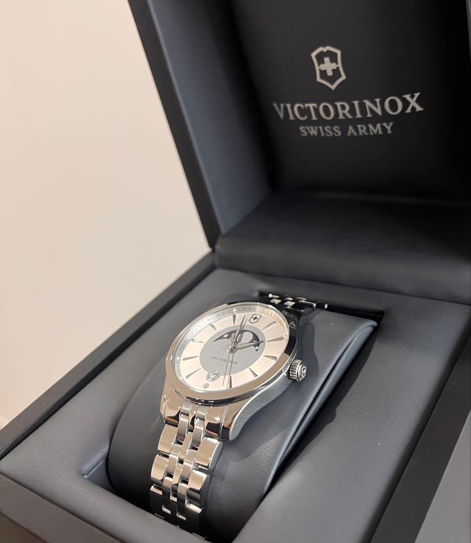 ビクトリノックス Victorinox ムーンフェイズ 35mm シルバー　時計