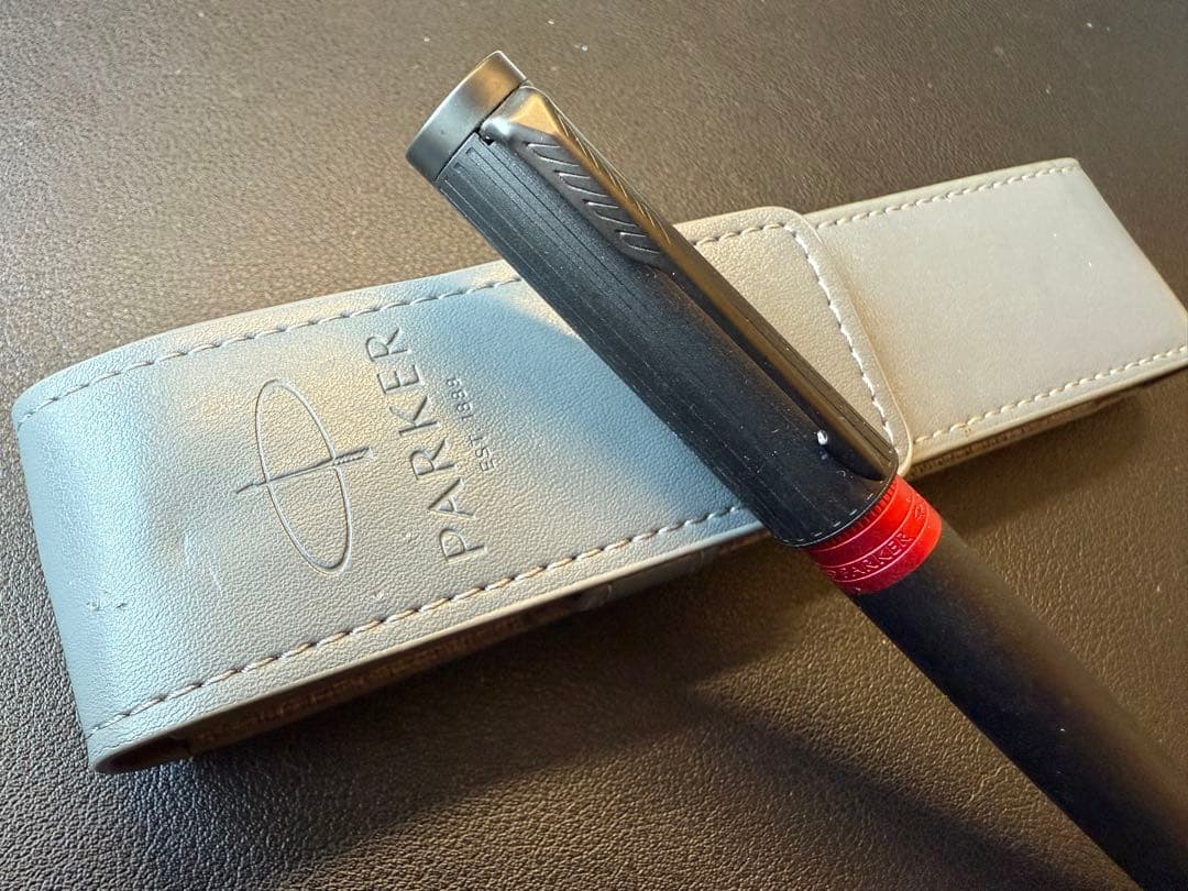 PARKER パーカー5th 万年筆ブラック×レッド 専用ケース付 /替芯交換式