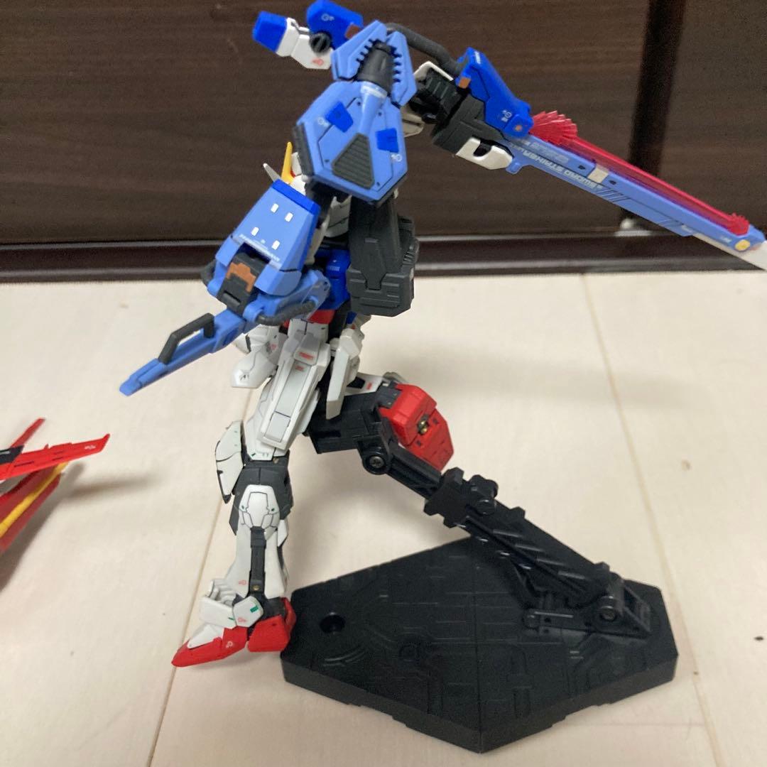 ガンプラ完成品RGソードストライクガンダム+スカイグラスパー