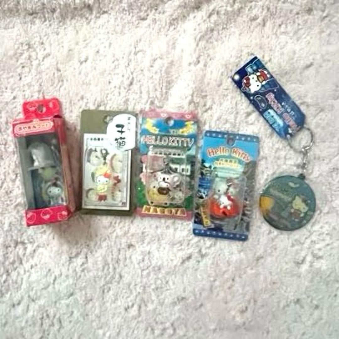 激レア☆☆キティ ご当地 まとめ売り 70点セット＆おまけ☆根付け ボールペン