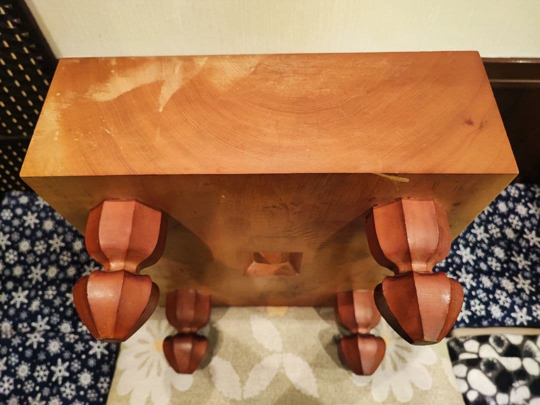 厚さ1cm蛤那智黒石36号 足つき囲碁盤50号セット