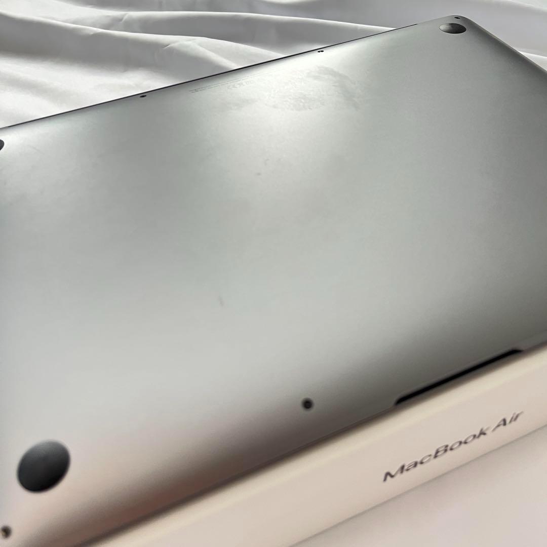 Macbook Air M1 16GB 1TB 13インチ 88%