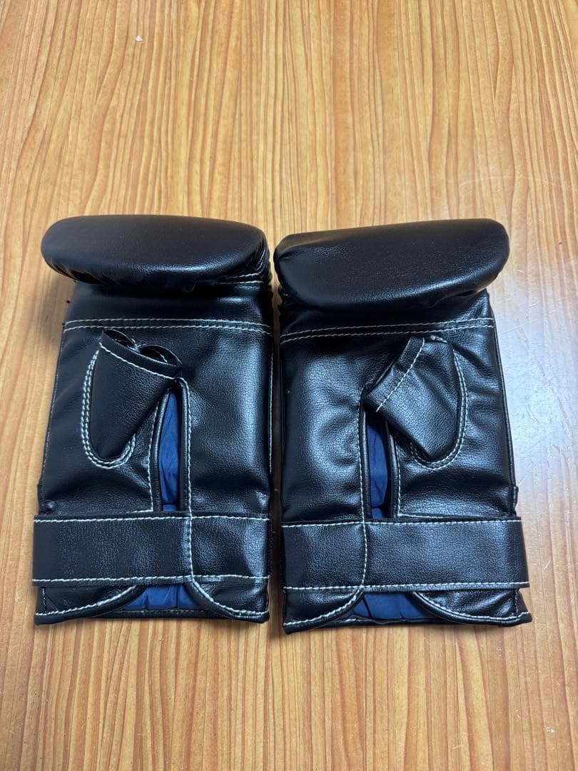 Winning ボクシングパンチンググローブ ブラック