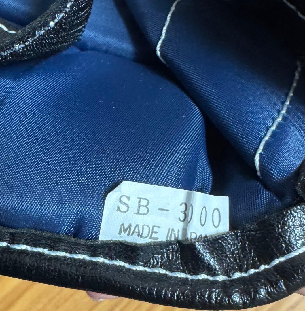 Winning ボクシングパンチンググローブ ブラック