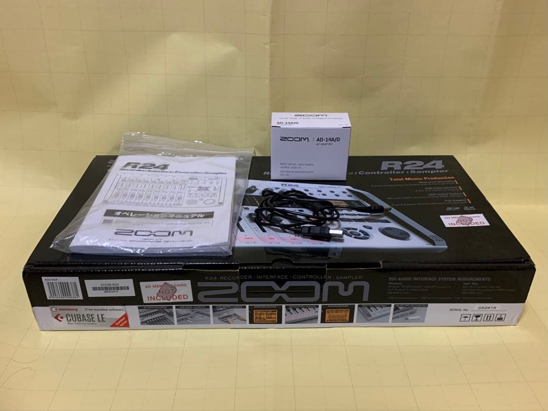 ZOOM R24 マルチトラックレコーダー