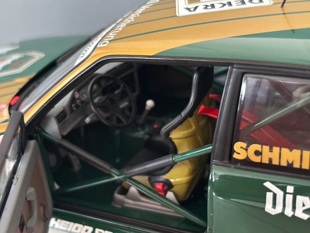 BMW M3 E30 German Touring 1990 ミニチャンプス18