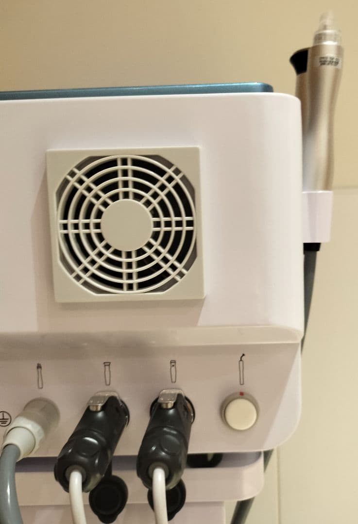 超美品】ハイドラクリア　トリートメント美顔器