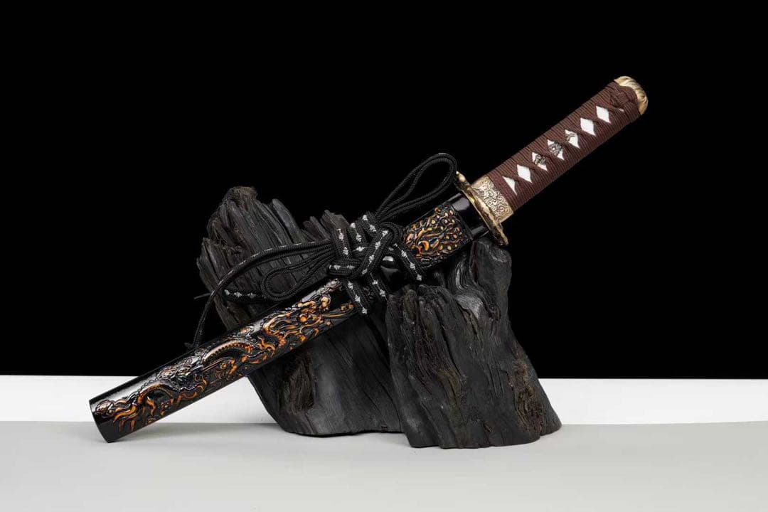 龍魁 鎧通し 短刀 稽古 美術刀 大漆鞘 日本刀 模造刀 脇差