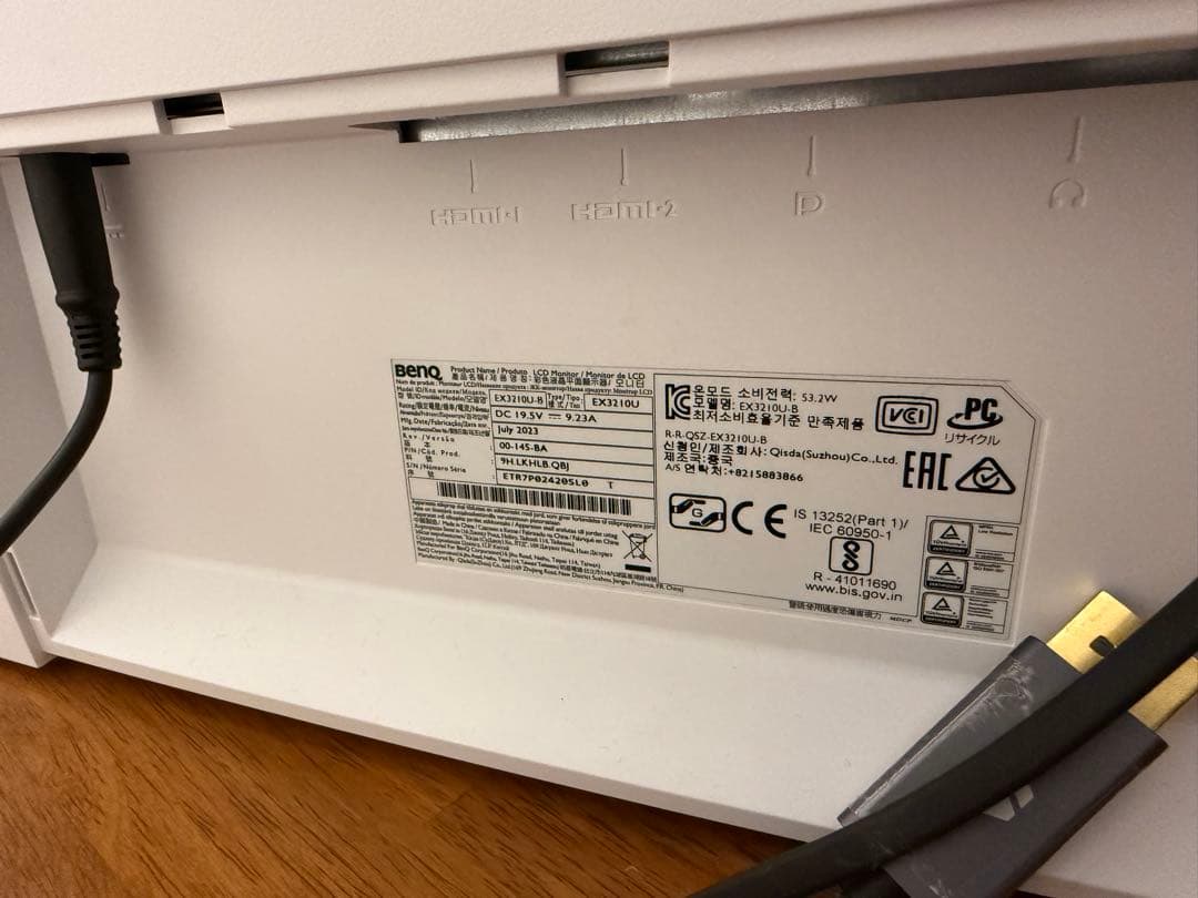 ディスプレイ・モニター本体 BENQ EX3210U