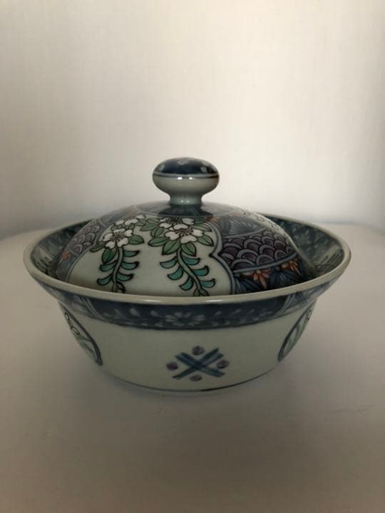 蓋付き鉢　染錦山桜草花　佐藤走波　作