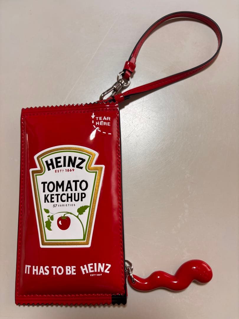 【わちち】ハインツ×ケイトスペード　パテント　　カードケース