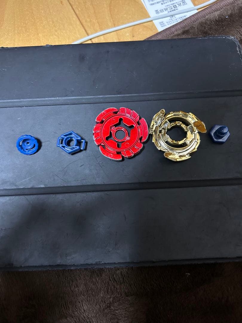 メタルファイトベイブレード　ライトニングエルドラゴ　海外限定