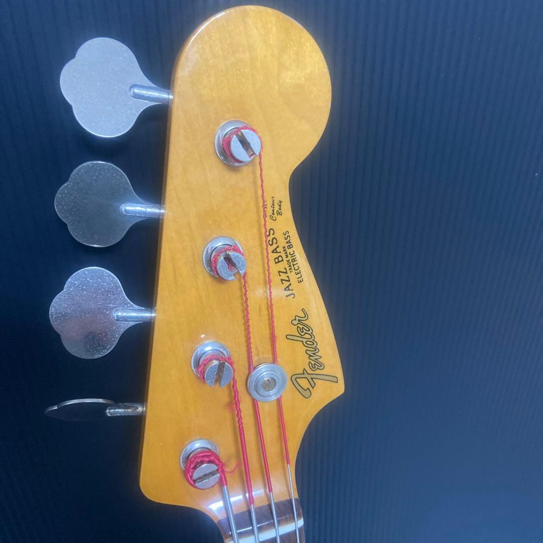 ベース Fender Japan JazzBass