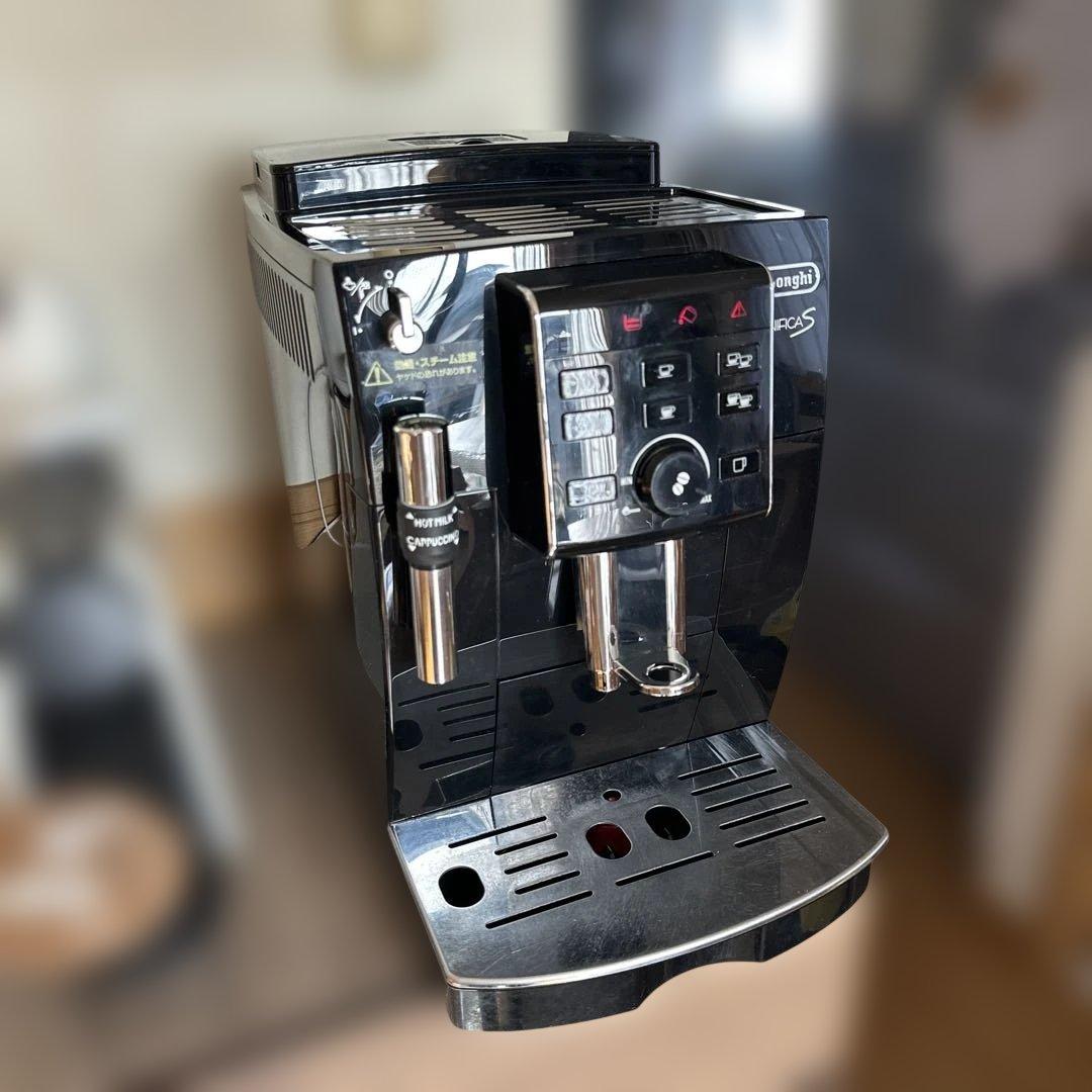 【ジャンク品】DeLonghi ECAM23120 マグフィニカs