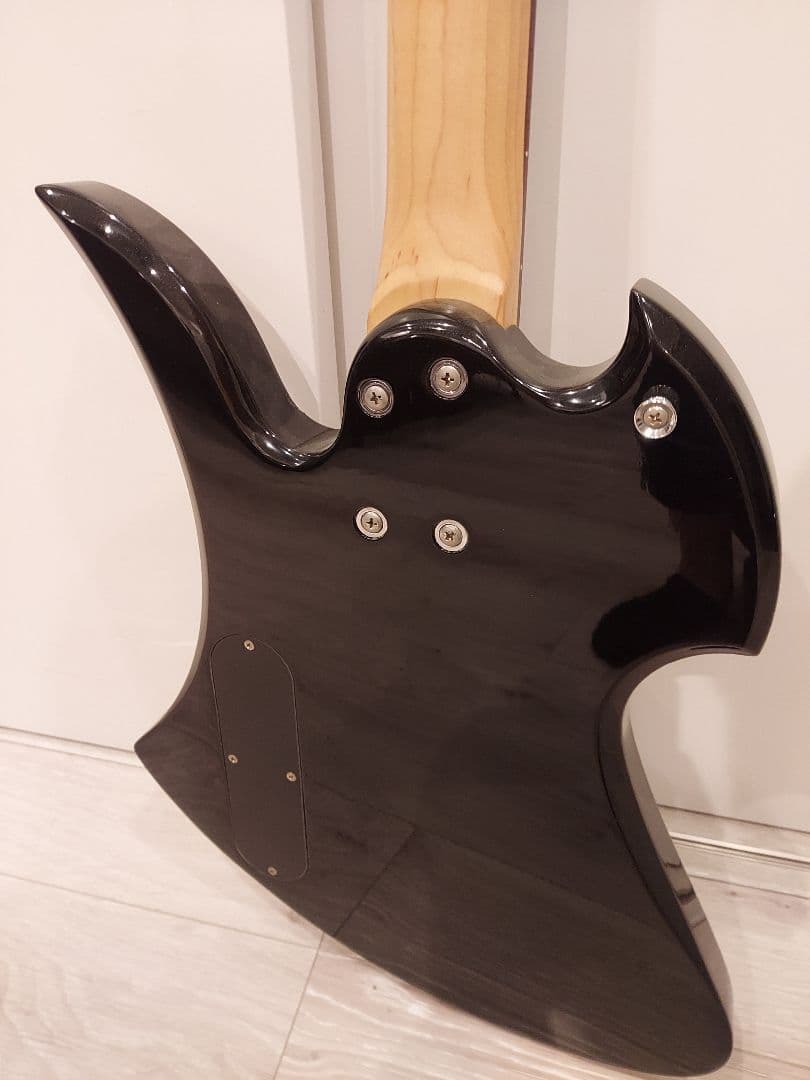 Chatting Bird エレキベース モッキンバードモデル