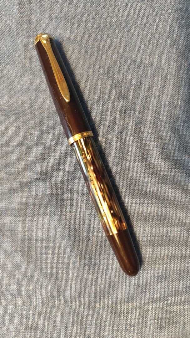 Pelikan ペリカン 万年筆 #400NN M&K 茶縞 M