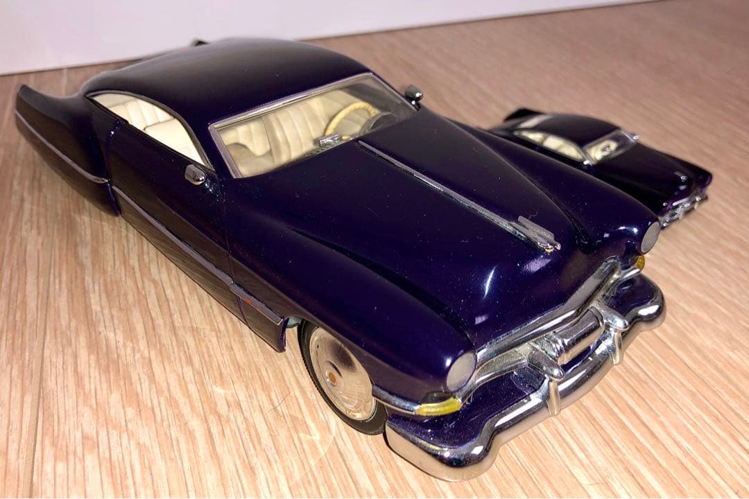 1/24 1/64 ホットウィールレジェンドシリーズCADZZILLAキャジラ